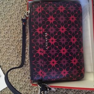 Gorgeous coach purse